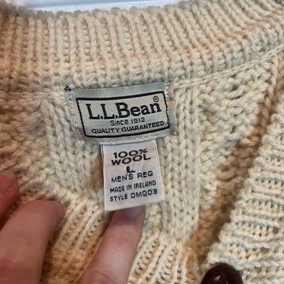 Vintage L.L Bean Wool Cardigan - Picture 2 of 6